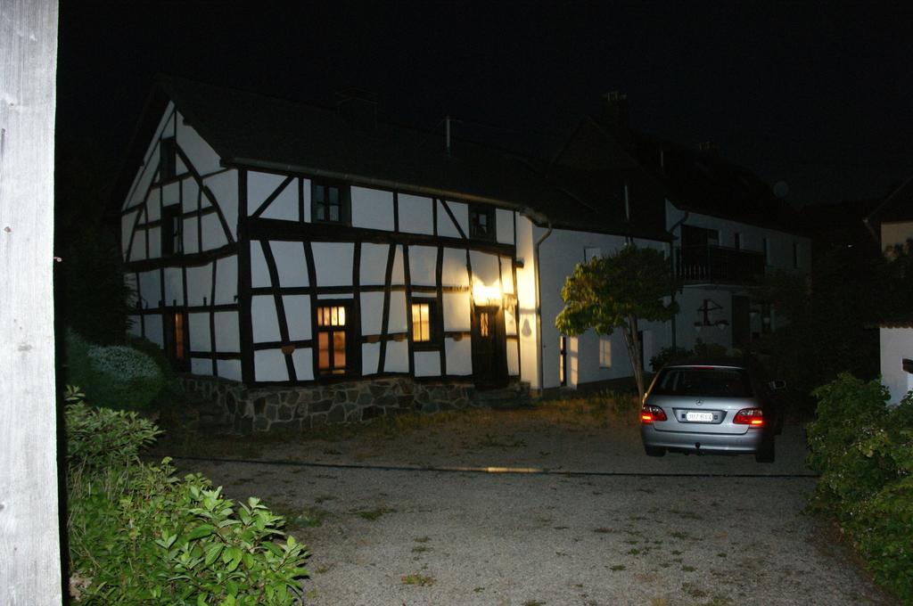 Authentiek Eifelhuis Villa Hecken Rum bild